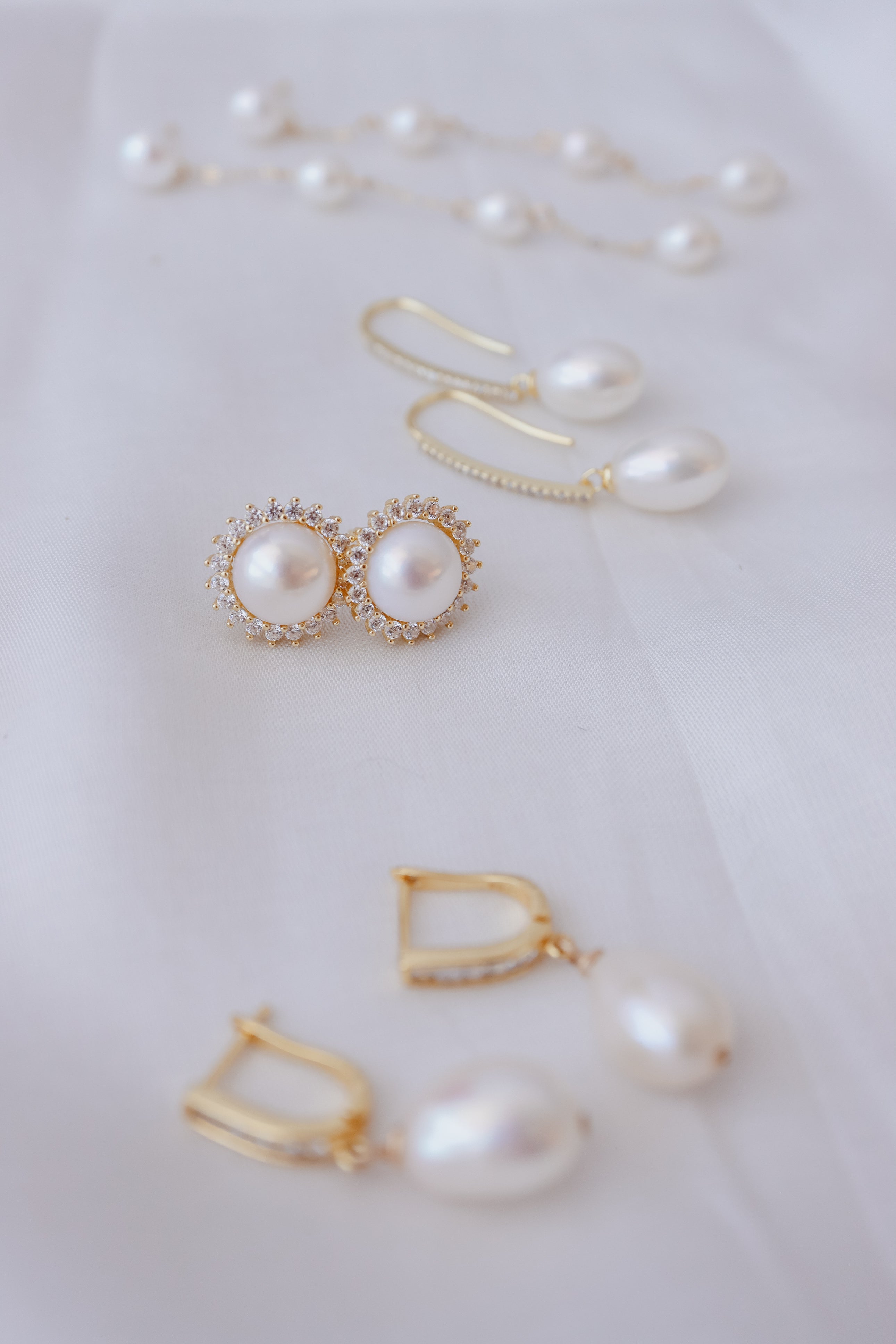 Millie Pearl Earrings - Kiri & Belle
